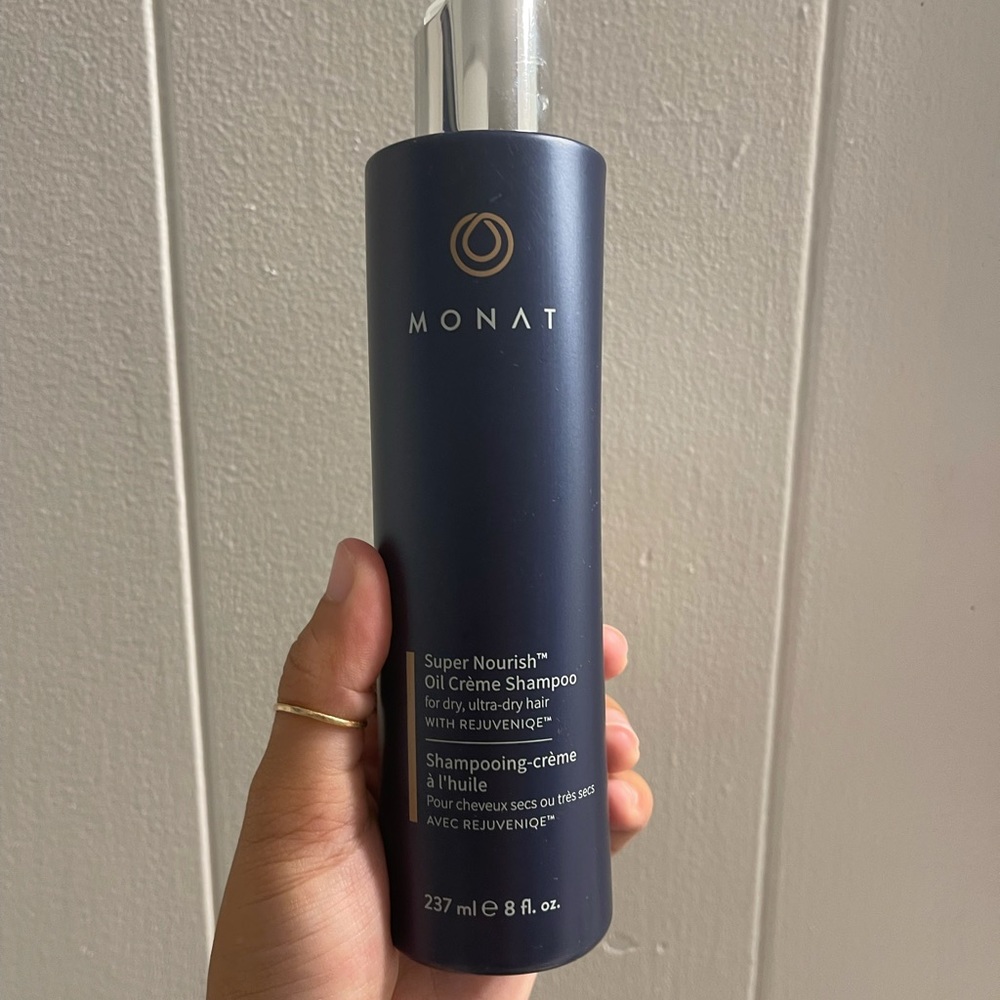 monat super nourish shampoo